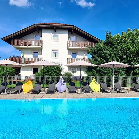 Ferienpark Scheiber Unterburg am Klopeiner See Ngoại thất bức ảnh
