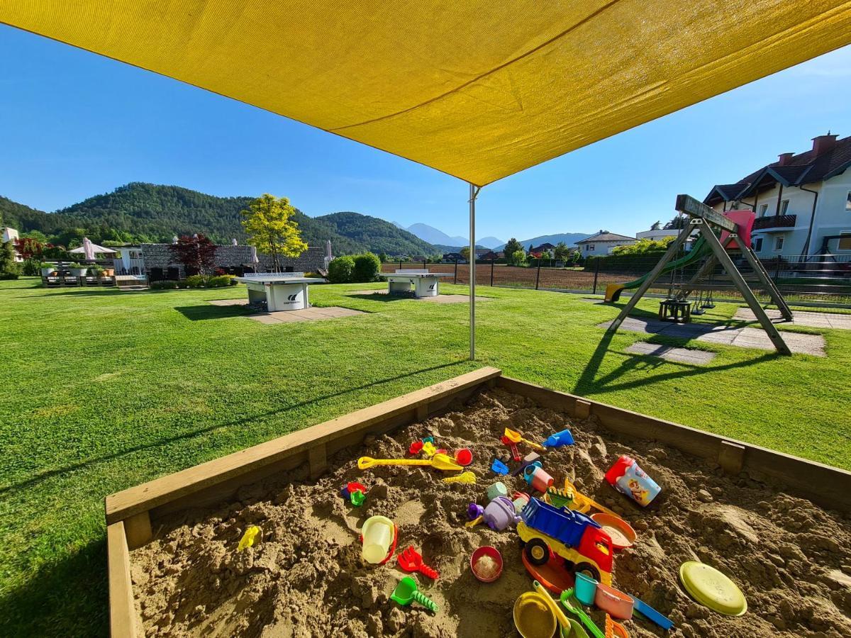 Ferienpark Scheiber Unterburg am Klopeiner See Ngoại thất bức ảnh