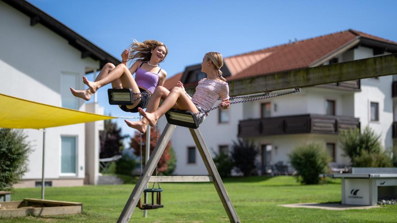 Ferienpark Scheiber Unterburg am Klopeiner See Ngoại thất bức ảnh