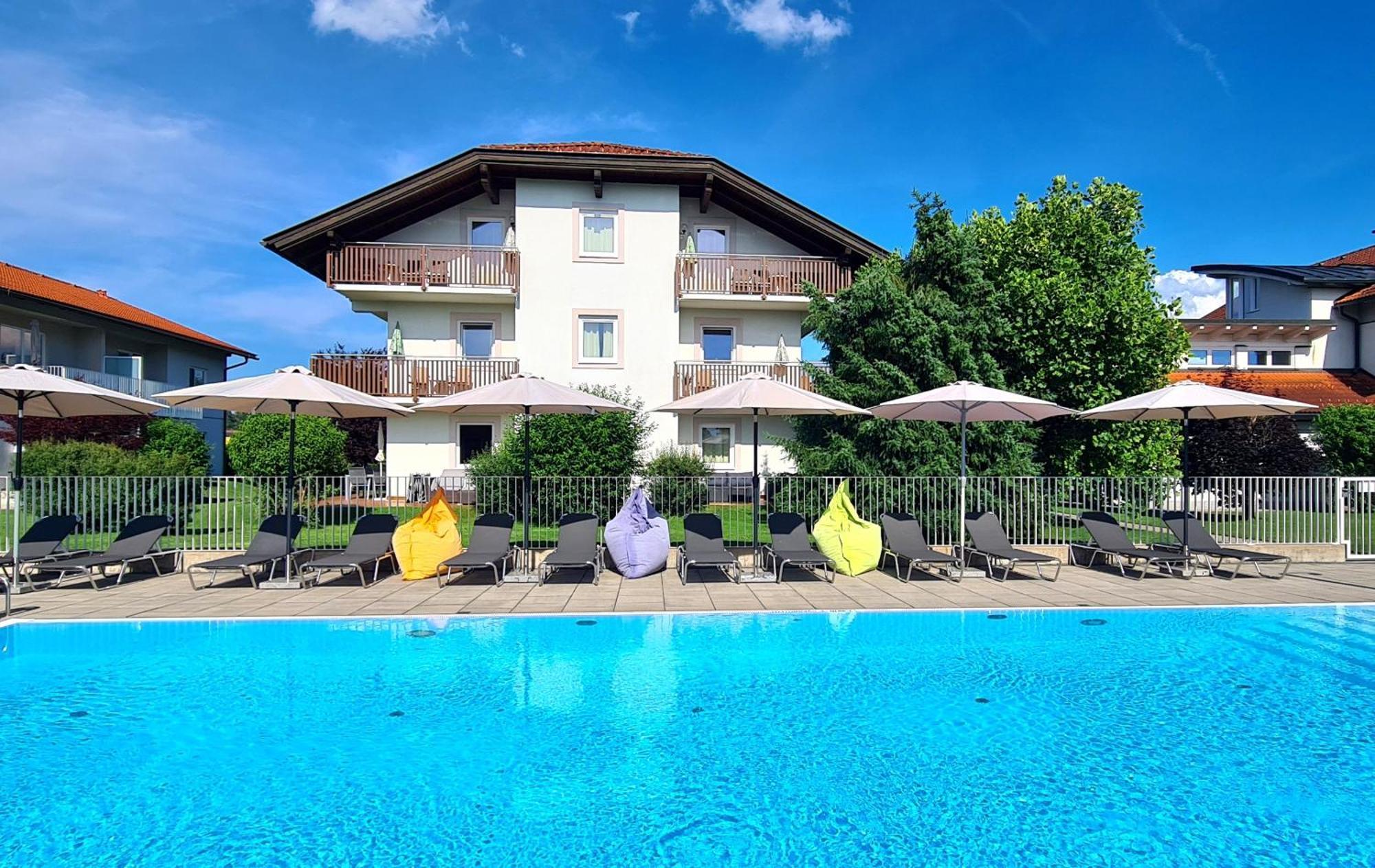 Ferienpark Scheiber Unterburg am Klopeiner See Ngoại thất bức ảnh